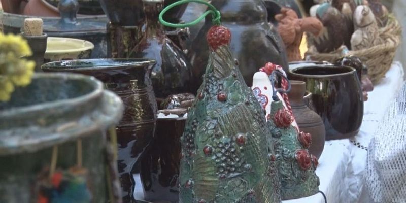 Арт-выставки, на городских площадках Арт-выставки, на городских площадках