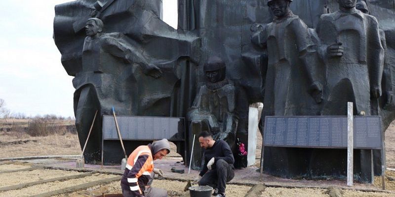 Мемориальный комплекс благоустройство В селе Вожово преобразится территория у мемориала воинам-землякам