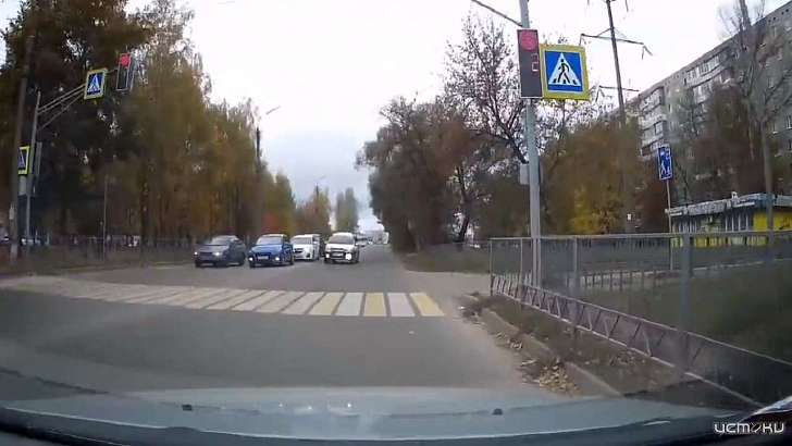 Сильно спешивший водитель и пожар на даче под Мценском — в топе новостей недели Сильно спешивший водитель и пожар на даче под Мценском — в топе новостей недели