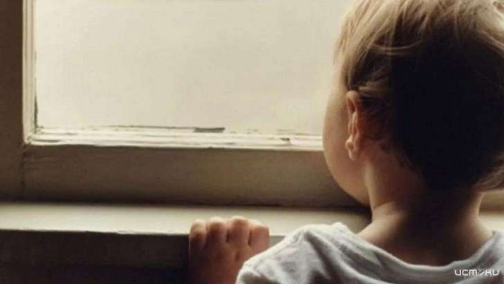 Мценская семья вызывала МЧС, чтобы снять с головы ребенка игрушку Мценская семья вызывала МЧС, чтобы снять с головы ребенка игрушку