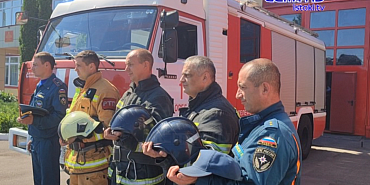 На прошлой неделе во всех пожарноспасательных частях города почтили память спасателей погибших при исполнении! На прошлой неделе во всех пожарноспасательных частях города почтили память спасателей погибших при исполнении!