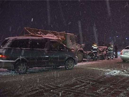 За прошедшие сутки был поставлен рекорд по авариям... За прошедшие сутки был поставлен рекорд по авариям...
