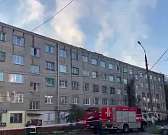 Погорельцев домов, пострадавших от пожара во Мценске, разместили в эвакопунктах Погорельцев домов, пострадавших от пожара во Мценске, разместили в эвакопунктах
