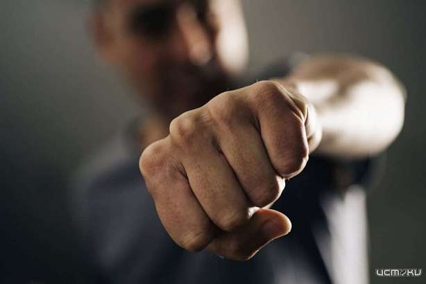 Орловчанин одним ударом лишил своего приятеля зрения Орловчанин одним ударом лишил своего приятеля зрения