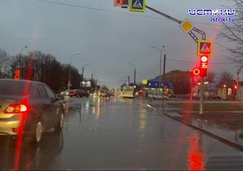 Задачи, поставленные в рамках нацпроекта "Безопасные и качественные дороги" достигнуты Задачи, поставленные в рамках нацпроекта "Безопасные и качественные дороги" достигнуты