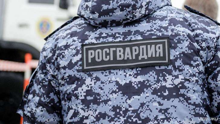Суровая Выгонка: орловчанин пытался вырвать с корнем дорожное ограждение Суровая Выгонка: орловчанин пытался вырвать с корнем дорожное ограждение