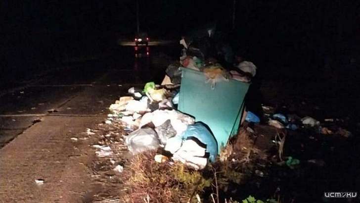 «Экологистик» по-прежнему не наладил работу по вывозу мусора на Орловщине «Экологистик» по-прежнему не наладил работу по вывозу мусора на Орловщине