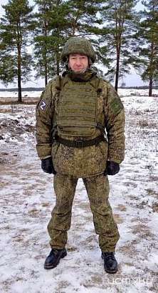 Единственный из орловских чиновников и депутатов, участвующий в СВО, Владимир Строев поздравил с наступающим Новым годом Единственный из орловских чиновников и депутатов, участвующий в СВО, Владимир Строев поздравил с наступающим Новым годом
