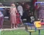 Видео: на голосовании в орловском дворе подрались пенсионеры Видео: на голосовании в орловском дворе подрались пенсионеры