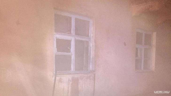 53-летнего орловчанина спасли при пожаре в квартире 53-летнего орловчанина спасли при пожаре в квартире