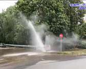 Видео: из-за коммунальной аварии в Орле забил фонтан из-под земли Видео: из-за коммунальной аварии в Орле забил фонтан из-под земли