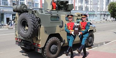 Вечный огонь  В Орел доставили частицу священного огня мемориального комплекса «Курская дуга»
