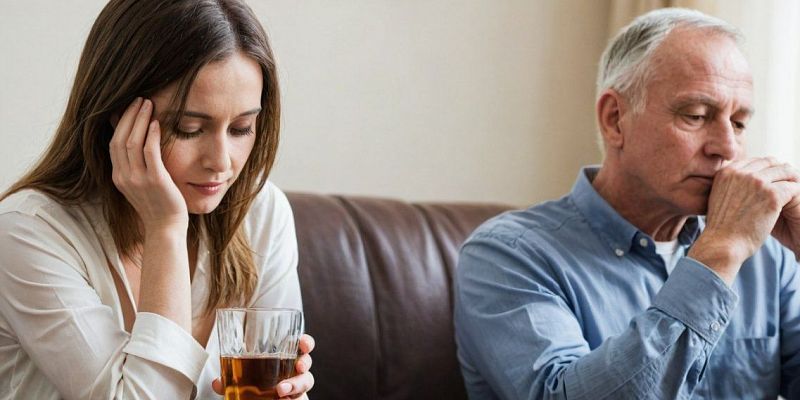 Лечение алкоголизма алкогольная кома алкоголь Как помочь близкому человеку избавиться от алкогольной зависимости?