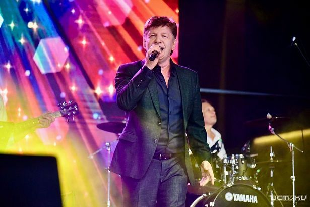 На праздничном концерте в День города побывало 5 тысяч орловчан  На праздничном концерте в День города побывало 5 тысяч орловчан