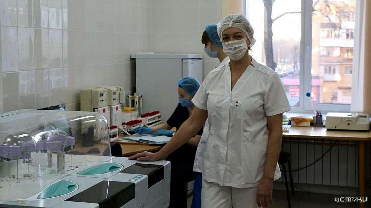 К Новому году на Орловщине планируют рекордно увеличить число тестов на COVID К Новому году на Орловщине планируют рекордно увеличить число тестов на COVID