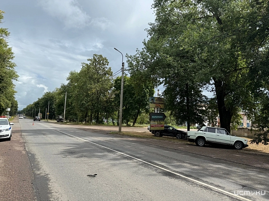 В Орловской области в аварии пострадали две 18-летние девушки  В Орловской области в аварии пострадали две 18-летние девушки