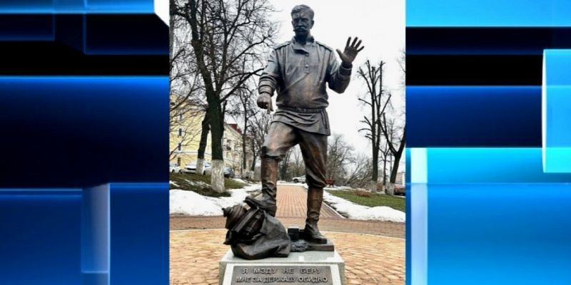 ярмарка Экспресс-новости: Новогодняя ярмарка официально начала свою работу, прокуратура проверит факт отравления семьи орловчан газом, а в детском саду обнаружили тушенку с антибиотиком