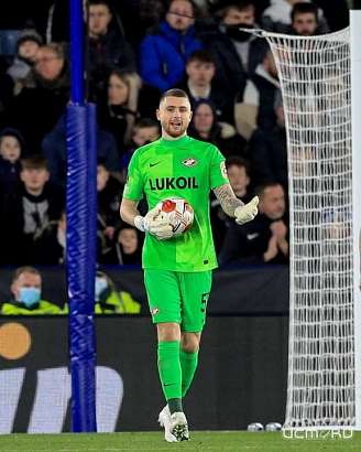 Орловчанин отразил пенальти в матче Лиги Европы Орловчанин отразил пенальти в матче Лиги Европы