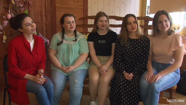 Смотрите сегодня в 19:30 на телеканале "Истоки" интервью с певицей Натальей Сафоновой и солистками ансамбля "Живица" Смотрите сегодня в 19:30 на телеканале "Истоки" интервью с певицей Натальей Сафоновой и солистками ансамбля "Живица"