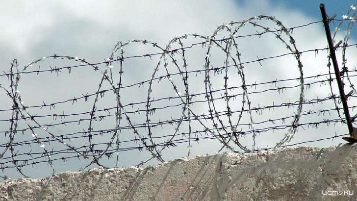 Под Орлом осудили закладчиков героина: мать с сыном получили 26 лет на двоих Под Орлом осудили закладчиков героина: мать с сыном получили 26 лет на двоих