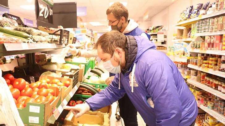 Орловские волонтеры возобновили работу центра помощи пожилым людям Орловские волонтеры возобновили работу центра помощи пожилым людям