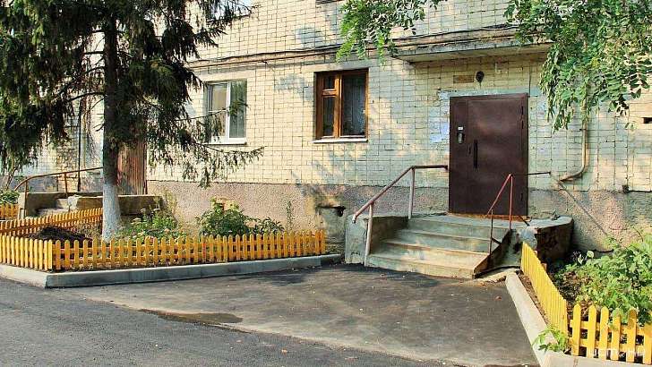 В Орле приемку прошли большинство отремонтированных летом дворов В Орле приемку прошли большинство отремонтированных летом дворов