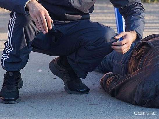 Новый знакомый избил орловчанина и отобрал у него телефон Новый знакомый избил орловчанина и отобрал у него телефон