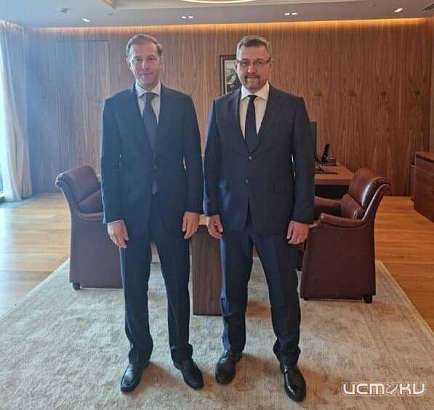 Мантуров избавил руководителя промышленности и торговли Орловской области Максима Петрова от приставки и.о.  Мантуров избавил руководителя промышленности и торговли Орловской области Максима Петрова от приставки и.о.