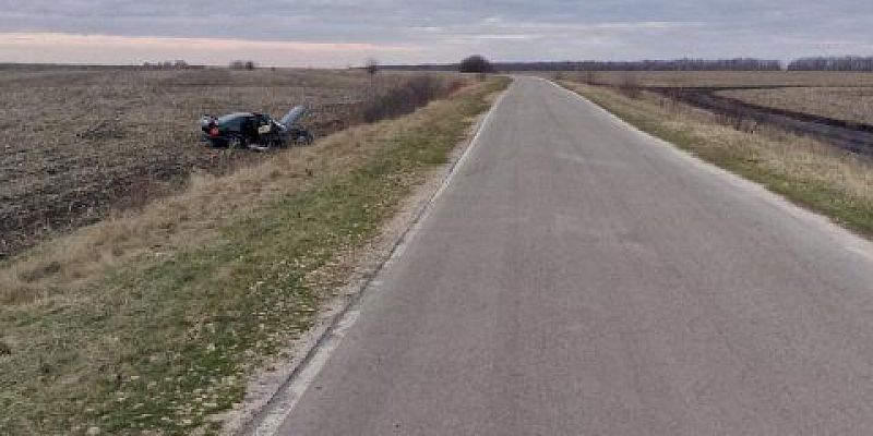 Под Орлом водитель «Ауди» скончался после опрокидывания авто Под Орлом водитель «Ауди» скончался после опрокидывания авто