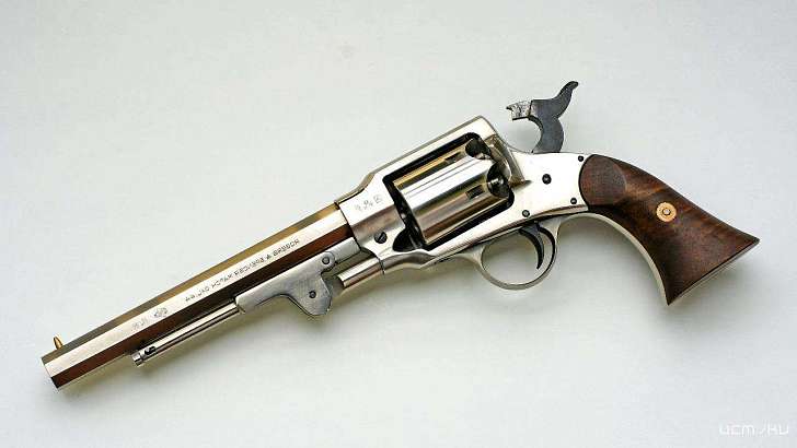 В Орле отец и сын пойдут под суд за изготовление револьвера В Орле отец и сын пойдут под суд за изготовление револьвера