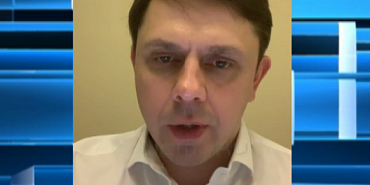 Губернатор объяснил, кто виноват в "вечном" закрытии моста. Андрей Клычков вышел в эфир из столицы: посетовал на орловские СМИ и призвал мэра спасти людей