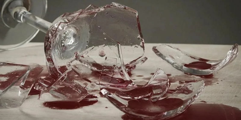 суд покушение на убийство Житель Ливен осужден за покушение на убийство в ночном клубе "Стекло"