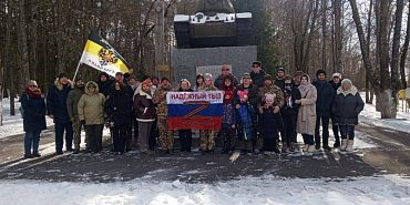 СВО волонтеры автопробег Орловские волонтеры, чтобы поддержать наших ребят на СВО, устроили автопробег