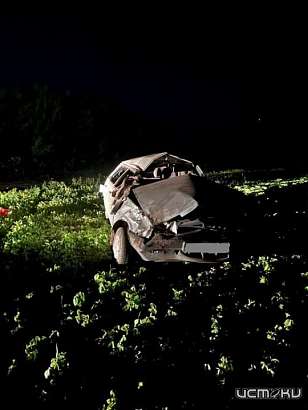 Под Орлом перевернулась «девятка»  Под Орлом перевернулась «девятка»