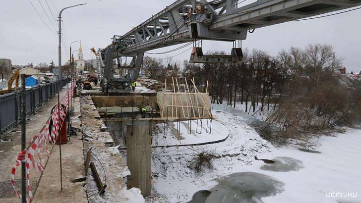 Клычков надеется к сентябрю открыть движение на мосту Дружбы в Орле Клычков надеется к сентябрю открыть движение на мосту Дружбы в Орле