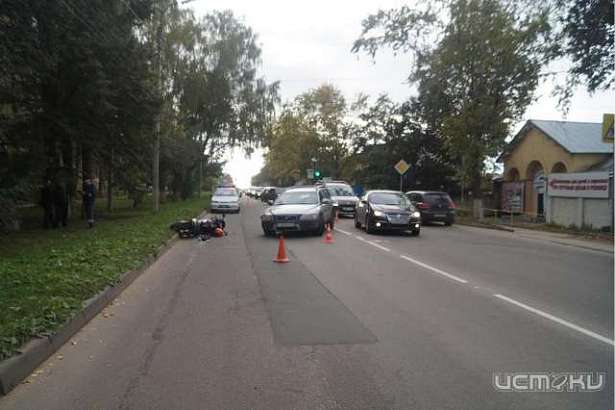 В Орле еще один молодой мотоциклист пострадал в аварии в эти выходные В Орле еще один молодой мотоциклист пострадал в аварии в эти выходные