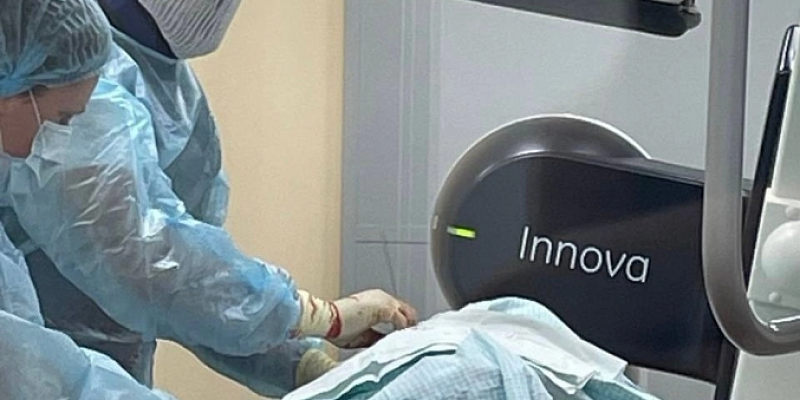 врачи больница Семашко Орловские врачи спасли пациента с сильным кровотечением