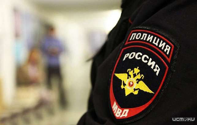 Житель Орла пытался убить полицейского Житель Орла пытался убить полицейского