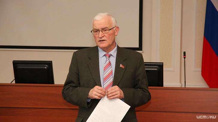 Ректор ОГИКа станет новым участником марафона «Игрушка желаний» Ректор ОГИКа станет новым участником марафона «Игрушка желаний»