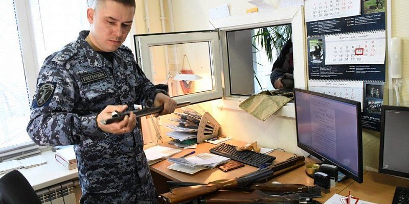 оружие Росгвардия Житель Орла добровольно сдал в Росгвардию найденное оружие