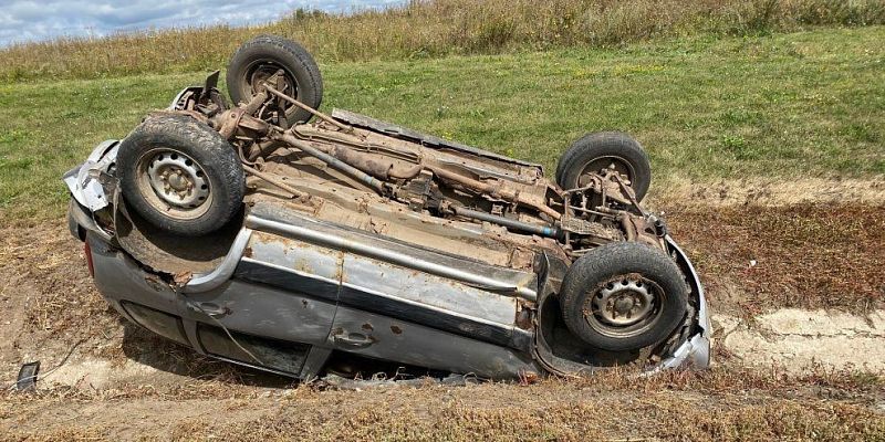 автомобильная авария Под Орлом в столкновении двух автомобилей на встречке пострадал ребенок