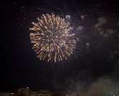 В честь 77-й годовщины Великой Победы в Орле выпустили 2000 залпов салюта В честь 77-й годовщины Великой Победы в Орле выпустили 2000 залпов салюта