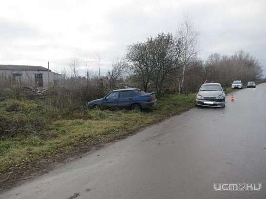 Под Орлом «ВАЗ» не уступил дорогу иномарке. Пострадали двое Под Орлом «ВАЗ» не уступил дорогу иномарке. Пострадали двое