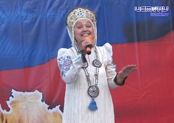 Возле ДК Металлург прошел концерт, а мы попросили Орловчан поздравить сограждан! Возле ДК Металлург прошел концерт, а мы попросили Орловчан поздравить сограждан!