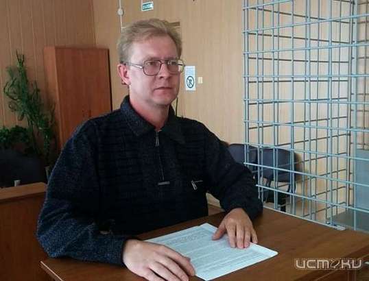 У Александра Бывшева вновь изъяли компьютер и ноутбук У Александра Бывшева вновь изъяли компьютер и ноутбук