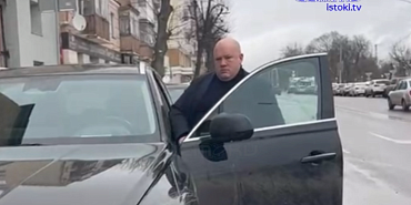 Местный глава города Кочетаев висит на волоске Местный глава города Кочетаев висит на волоске