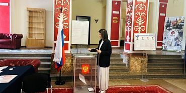 выборы В Орле проходит голосование на выборах губернатора Курской области