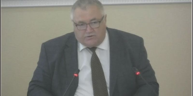 Юрий Савенков провел совещание с главами районов Юрий Савенков провел совещание с главами районов