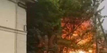 пожар возгорание гаража мчс В Орле загорелись гаражи на бульваре Победы