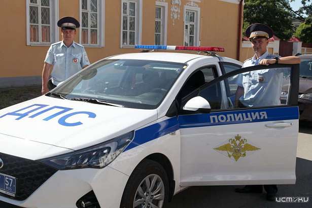 В Орле рецидивист пытался зарезать администратора гостиницы В Орле рецидивист пытался зарезать администратора гостиницы